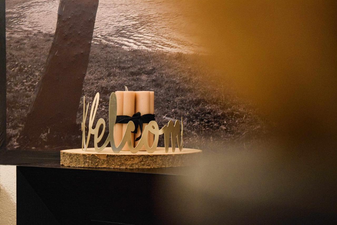 バサルーCal Capo Alojamiento Con Jacuzziアパートメント エクステリア 写真